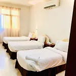 Al Reef Hotel Suits