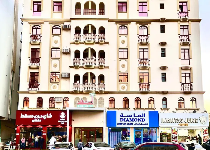 Al Reef Hotel Suits